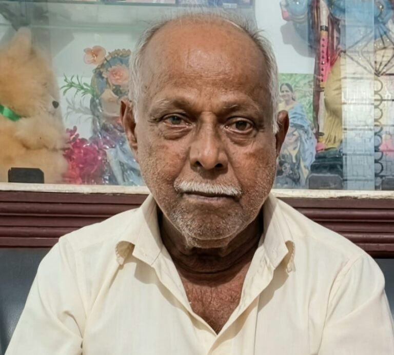 1001559692